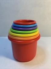 Set of 7 Plastic Stacking Nesting Cups w/ animal faces Great Bathtub Toy
