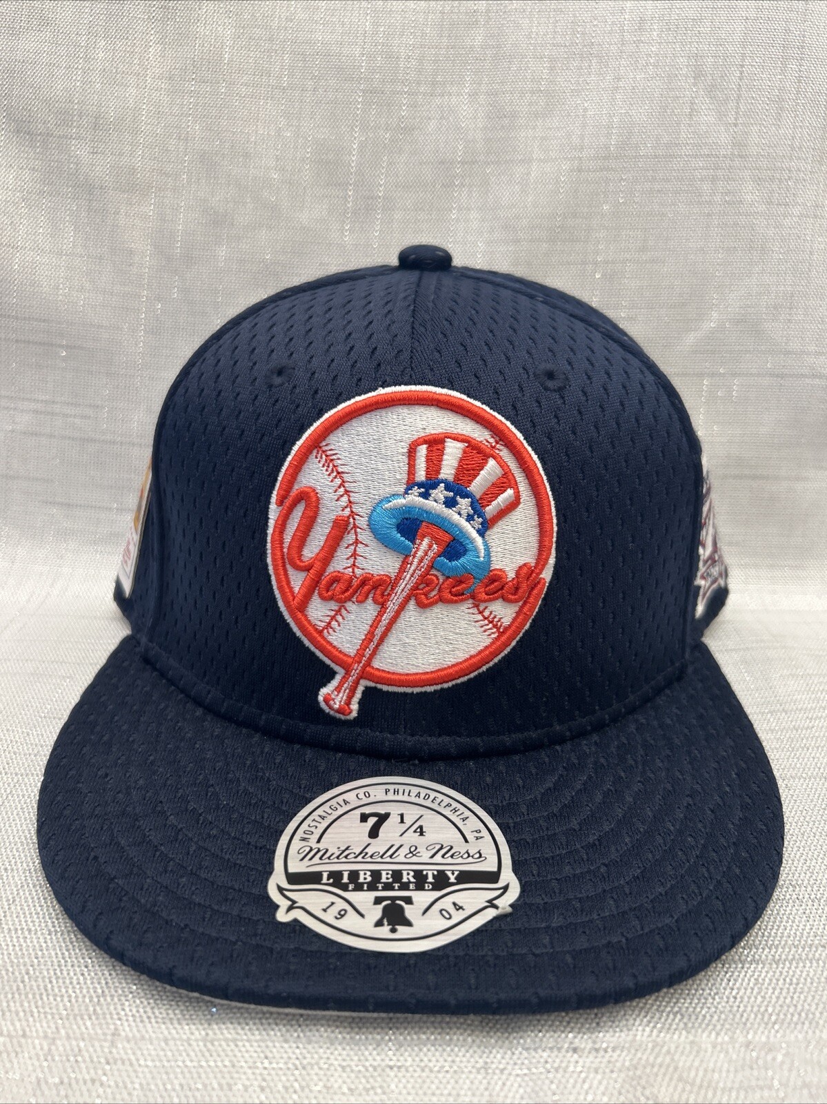 Mitchell & Ness NY Yankees Blue MLB Cooperstown Fitted Hat Size 7 1/4