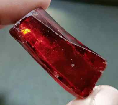 189.2 Ct Precious Combodian Natural Huge Blud Red Zircon Rough