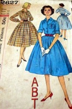 LOVELY VTG 1950s DRESS Sewing Pattern 12/32