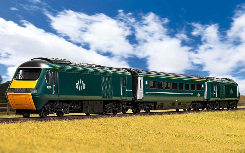 HORNBY R1230S GWR Class 43 High Speed Train Starter Set - OO GAUGE DCC READY - Image 4 of 4