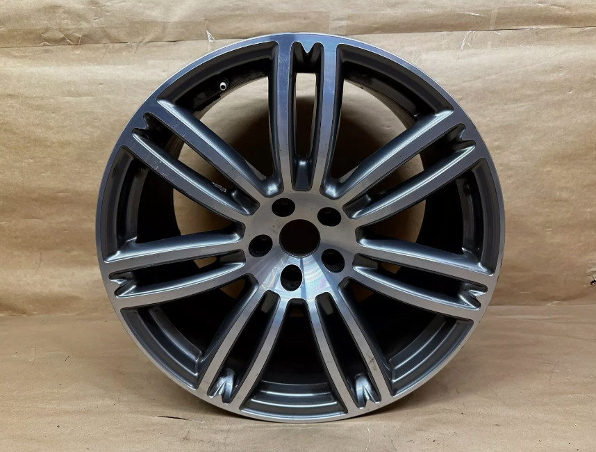 20" Maserati Ghibli Quattroporte rear wheel rim 10.5Jx20H2 ET45 OEM 670016860