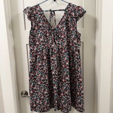 Unlabeled (SHEIN) Floral Feminine Ruffled Sleeves Tie In Back Dress XL
