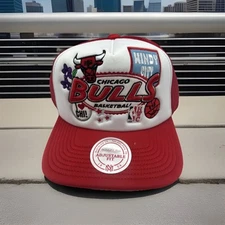 Chicago Bulls Hat Mitchell Ness Adjustable Fit Foam Front Snapback Cap  H98