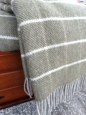 Premium  Wolldecke Plaid 140x200cm Wohndecke   100%Wolle  Schurwolle Olive