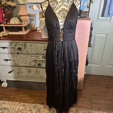 Express NWT Crinkle Satin V-Neck Sleeveless Strappy Long Dress. Black. Sz Large.
