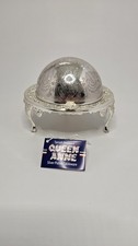 Plat globe QUEEN ANNE en plaqué argent à roulettes forme dôme