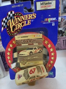 Winner's Circle 1:64 NASCAR 1990 Pontiac Grand Prix Jeff Gordon #67 Outback