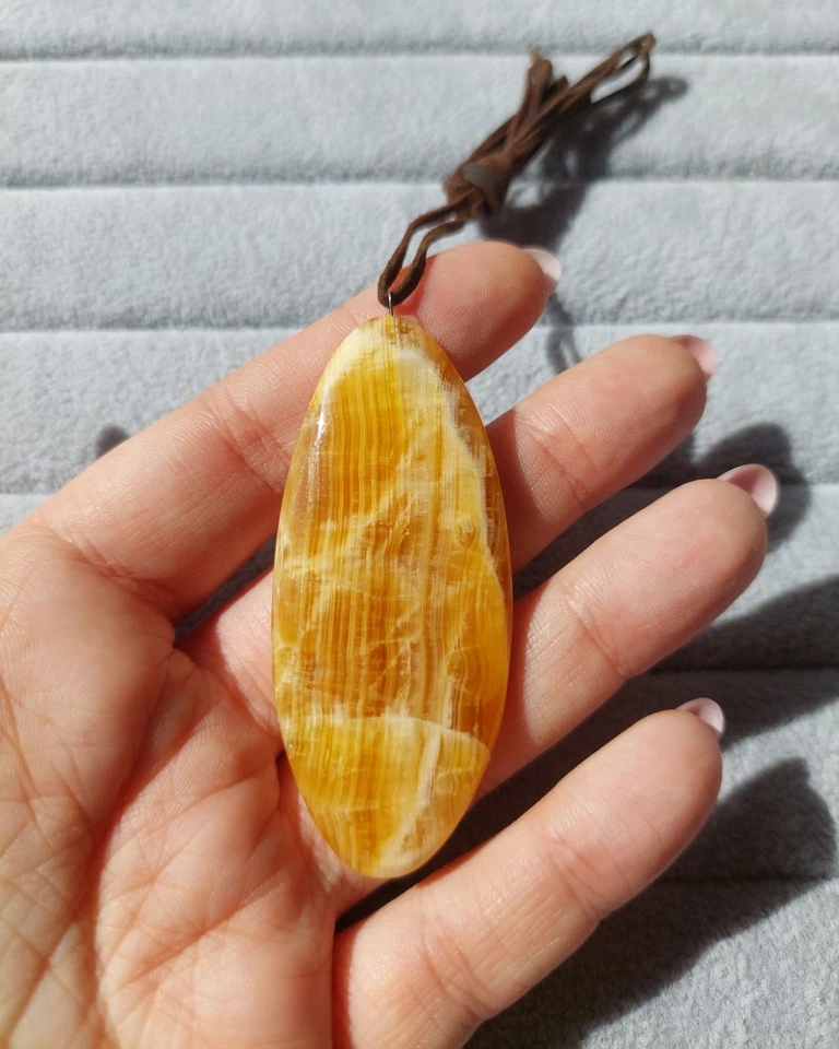 Schöner Anhänger aus natürlichem gelbem Onyx💛✨️ - Bild 4 von 4