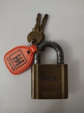 Yale And Towne Co Vintage Lock Made In USA Heavy Padlock With Keys