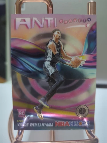 Victor Wembanyama 2023-24 Panini NBA Hoops Premium Stock - Anti-Gravity #5 