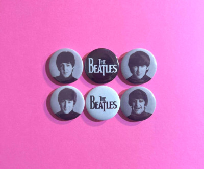 The Beatles 1.25'' Button Pin Lot of (6) John Lennon Paul Mccartney Ringo Starr 