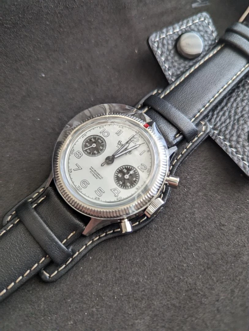 Hanhart Pioneer 417ES Flyback Panda 39 Men s Watch eBay