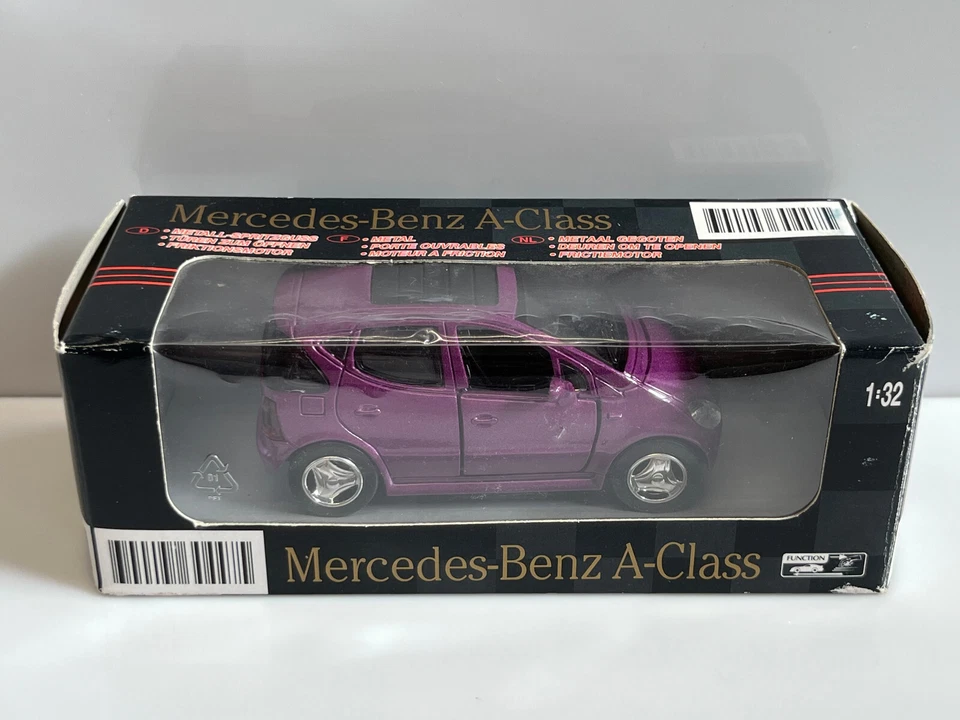 Mercedes-Benz A Class MK1 1997-2003 - NewRay Diecast model - 1:32 Scale - Image 2 of 4