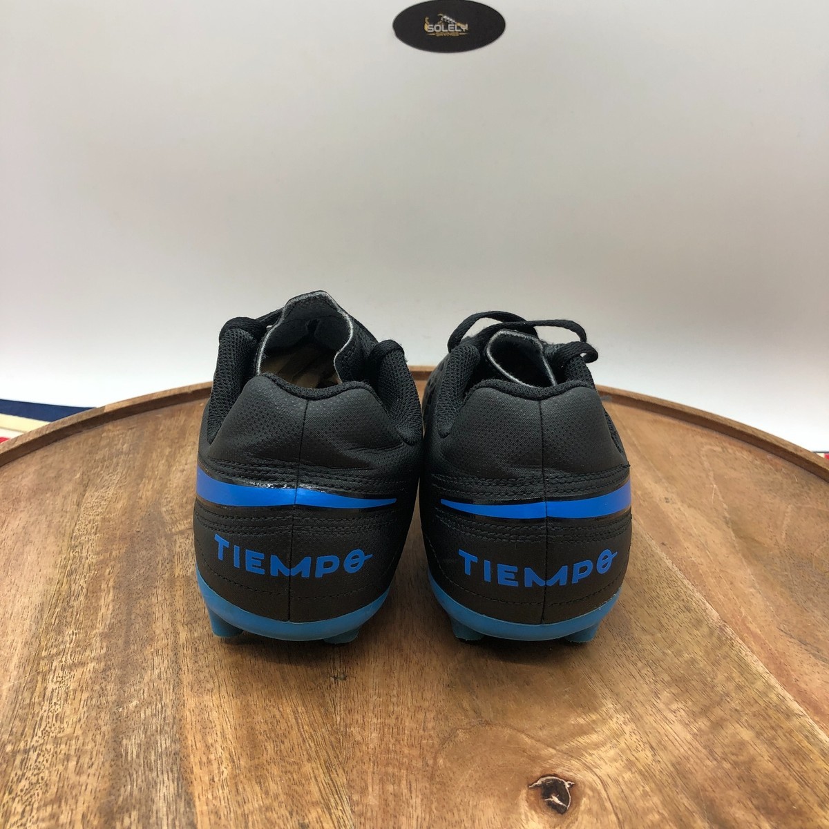 Nike Jr. Tiempo Legend 8 Club Soccer Cleats Boots AT5881-004 Black