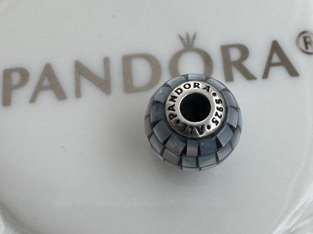 Pandora Essence Charm　黒 Retired Pandora ESSENCE Dedication Charm :: ESSENCE Charms