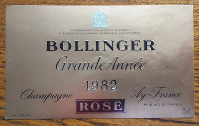 Ein Champagner Etikett Bollinger Grande Année Rosé 1982