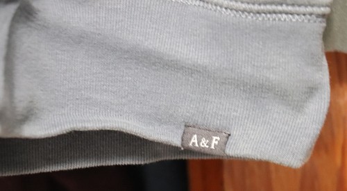 Abercrombie Kids Sweatshirt Top Blue Pullover Girls Flowers Youth Size 9/10 - Picture 3 of 7