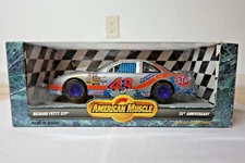 ERTL 7801 RICHARD PETTY STP 25TH ANNIVERSARY AMERICAN MUSCLE 1:18 SCALE N.I.B.