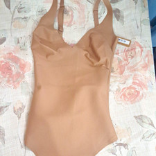 SKIMS Body CS Plunge Bodysuit Wireless Adjustable Strap Sienna Size M