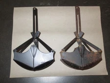2 EARLY VINTAGE  NYLINT METAL CRANE CLAM SHELL SCOOP BUCKET ITEMS - HTF