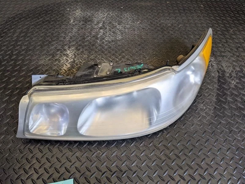Driver Left Headlight Fits 01-02 LINCOLN & TOWN CAR 2239234 - Image 2 of 4
