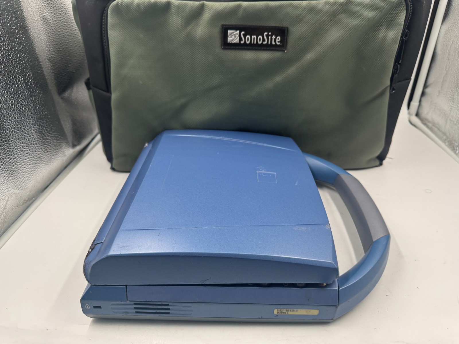 SONOSITE MICROMAXX PORTABLE ULTRASOUND in Case UK DHL