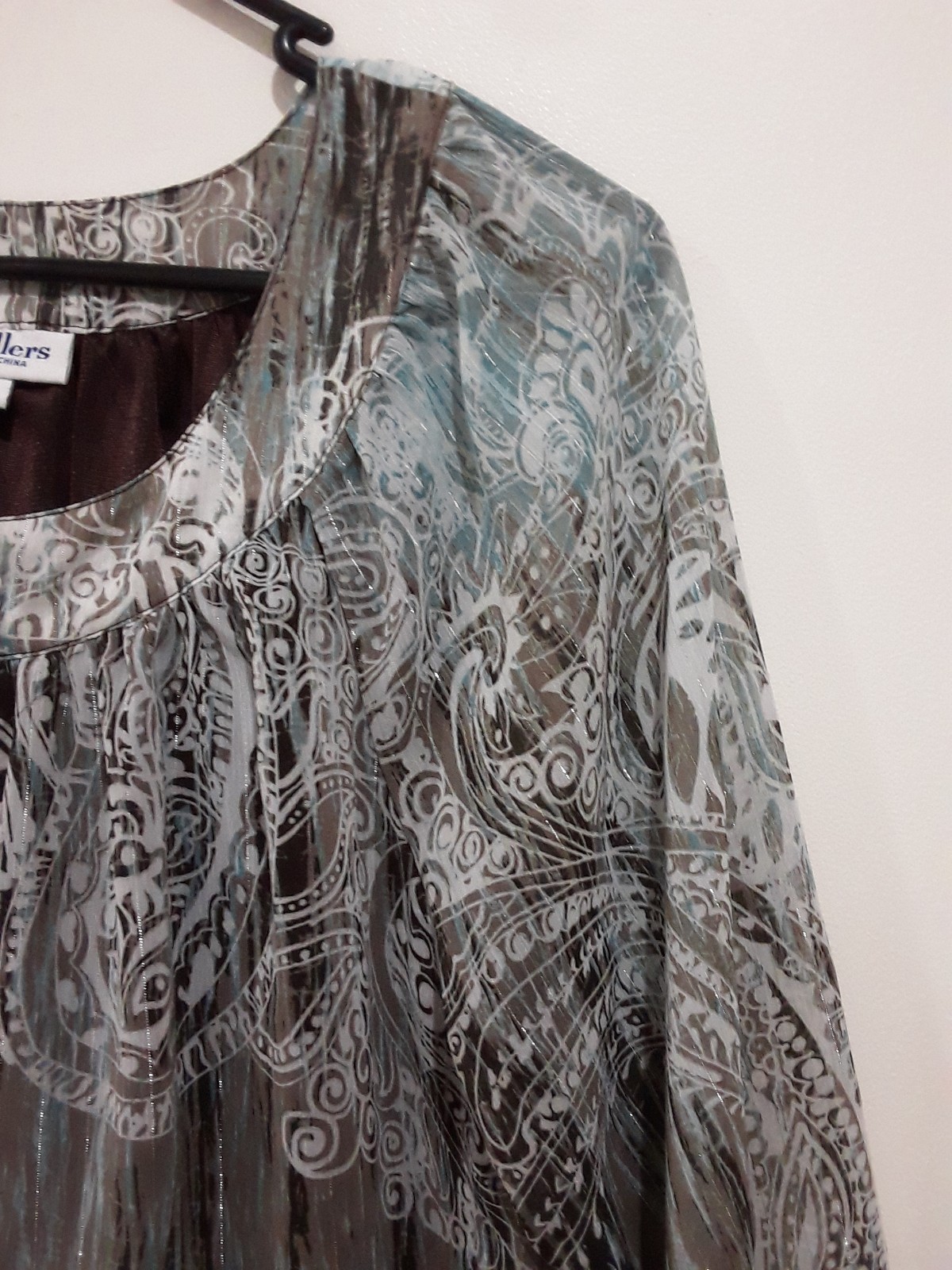 Millers Top Womens Size 10 Sheer 3/4 wide  Sleeve  Lined Pleat Neckline Shimmer image 6
