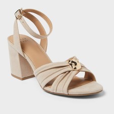 Women  s Bibi Heels with Memory Foam Insole - A New Day Light