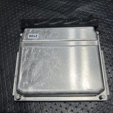 2007 Volvo XC70 2.5L AT Engine Computer Control Module ECM 30668478 OEM