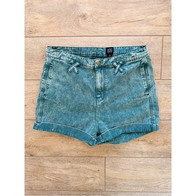 BDG Urban Outfitters Green Acid Wash Cuffed Denim Shorts Sz 28 Festival