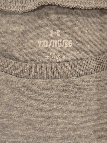 Under Armour Freedom T Shirt Gray With Heart Graphic Print Youth Size XL - Picture 5 of 10