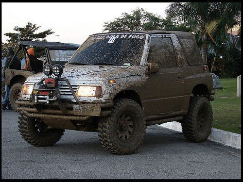 SUZUKI VITARA 88 - 98 WORKSHOP SERVICE MANUAL 4X4 OPTION AVAILABLE - Picture 1 of 5