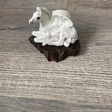 Windstone Editions Pegasus Horse Family Figurine 1991