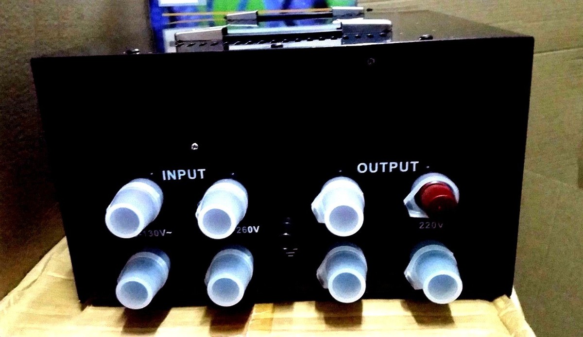 Transformateur Régulateur 5000W 110V-220V – Boîtier Noir, Tout Neuf Et Costaud !