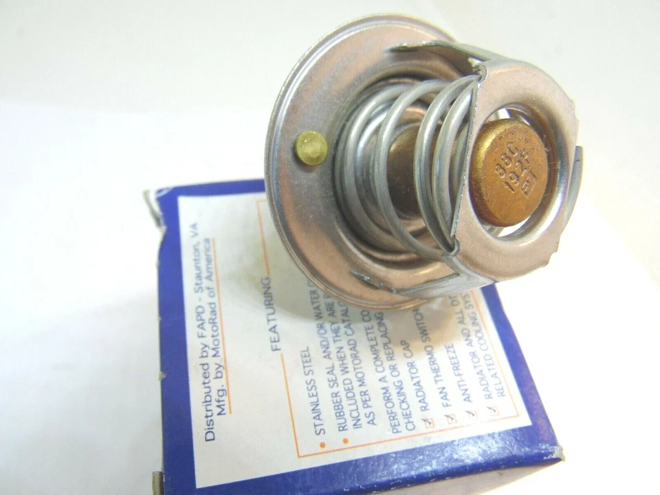 Termostato refrigerante motor-Standard Pronto 239-192 Foto 2 de 4