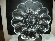 ANCHOR HOCKING , FAIRFIELD HEAVY CLEAR GLASS DEVILED EGG PLATE.