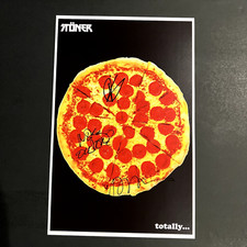 Poster Totalmente Firmato Stoner con Prova Esatta (Autografo Metal Band NON Vinile/CD)