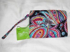 NWT Vera Bradley YOUR TURN SMARTPHONE WRISTLET in PARISIAN PAISLEY 14990-340