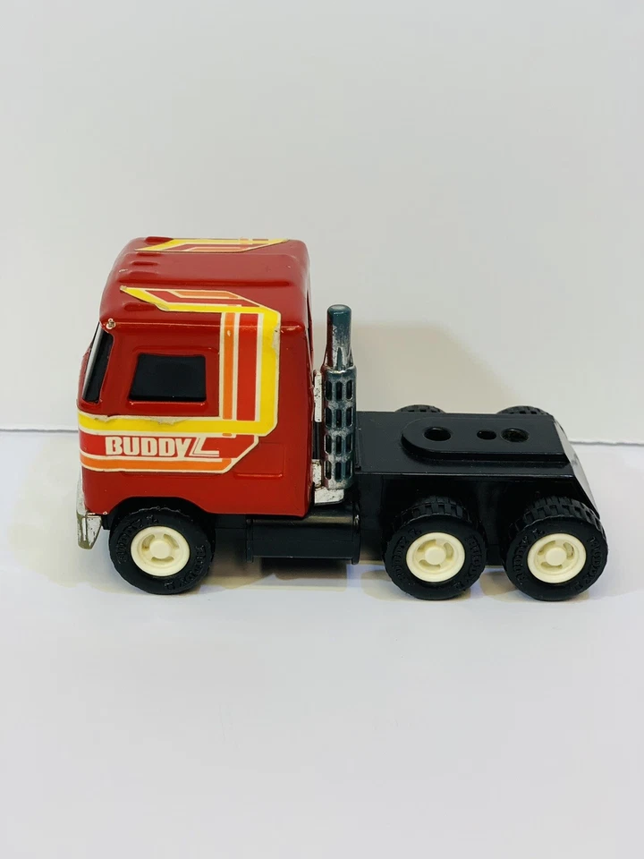 Semirremolque Buddy L Mack de colección solo cabina Foto 2 de 4