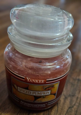 Yankee Candle PUMPKIN PIE Medium Jar Candle House warmer, 14.5oz RETIRED VTG