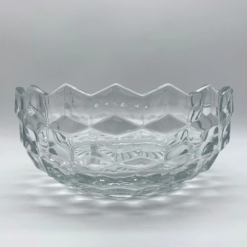 FOSTORIA AMERICAN FLARED CUPPED DEEP FOOTED SERVING BOWL 7.25" d  •  Pristine