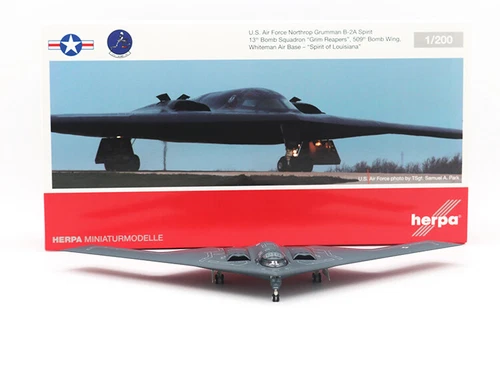 new 1/200 Louisiana Spirit B-2A Stealth Strategic Bomber Model Aircraft Toys - Picture 2 of 9
