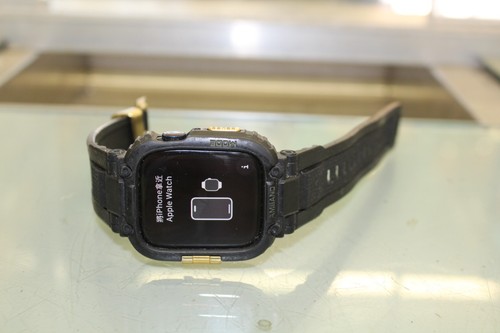 Apple Watch Series 9 45mm Aluminum Case Midnight (GPS) HAS ISSUES BUTTON READ - Photo 2 sur 10