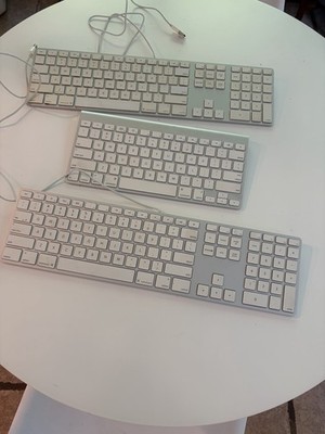 Bundle Apple Keyboards