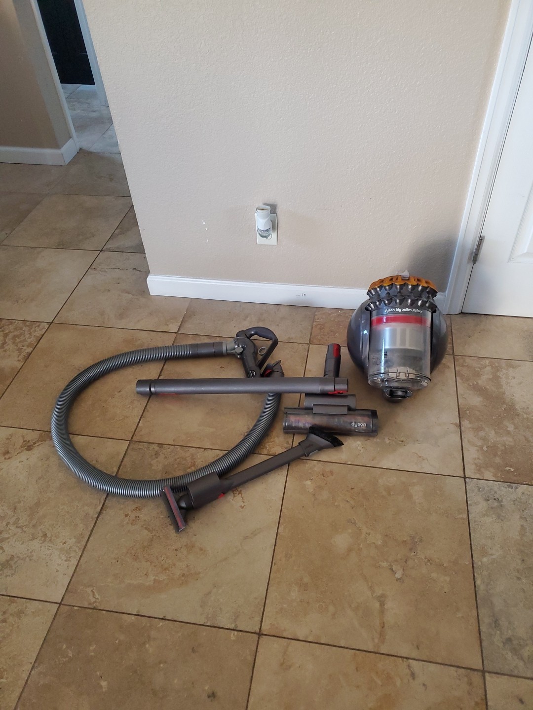 Dyson Big Ball Multi Floor CY23 Canister Vacuum w/ Accessories Tested Works