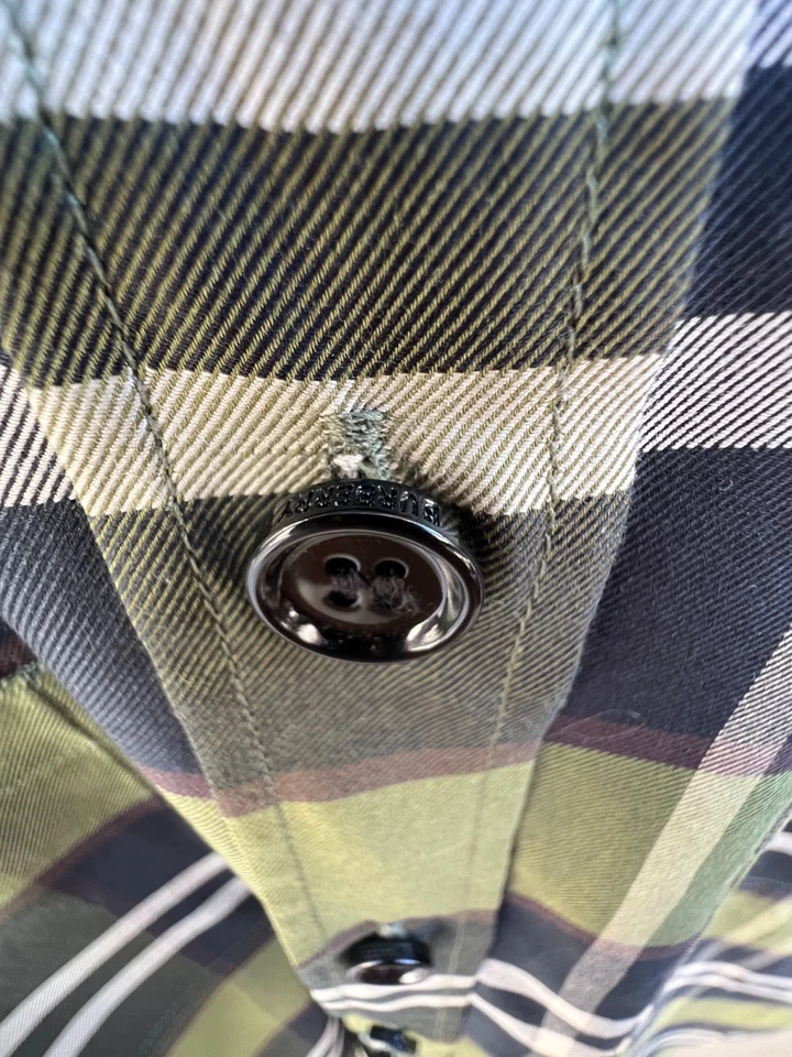Burberry para mujer a cuadros verde oliva rayas abotonadas talla 4 38 Foto 4 de 4