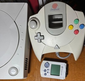 SEGA Dreamcast Console White HKT-3000 + Controller + Cables + Games Working JP