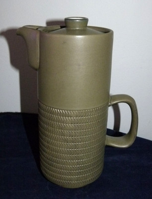 DENBY 13 Chevron Kaffeekanne Gill Pemberton 1962 Vintage 2,1/4 Pint glasiert khaki