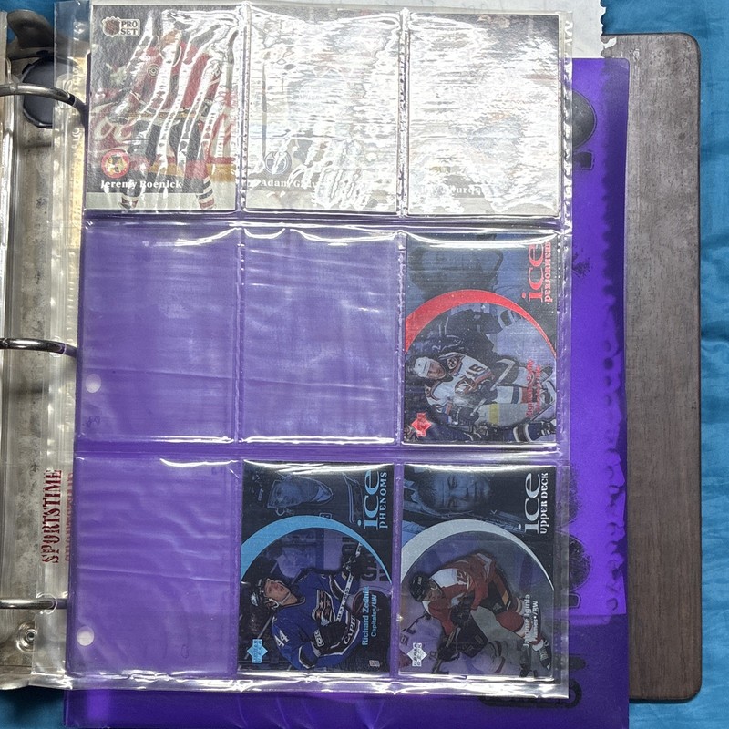 SPORTSTIME 3-Ring Trading Card Binder w/ 6 cards Pocket Pages, Clear/Purple
